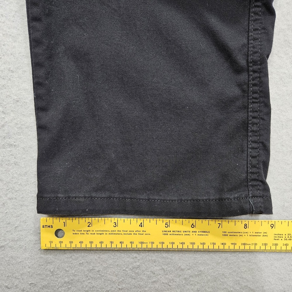 Wrangler Cargo Work Pants Mens 36x33 Black High Rise Straight Leg Relaxed Fit - Picture 10 of 11
